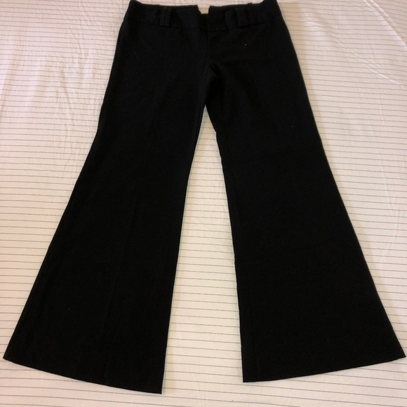 Women pants - Picture 1 of 3